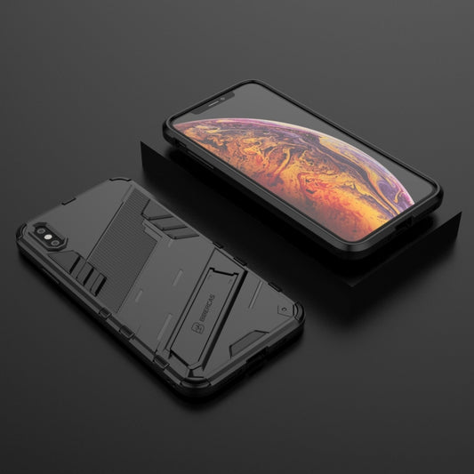 Dual-layer PC and TPU iPhone case featuring reinforced corners and drop protection