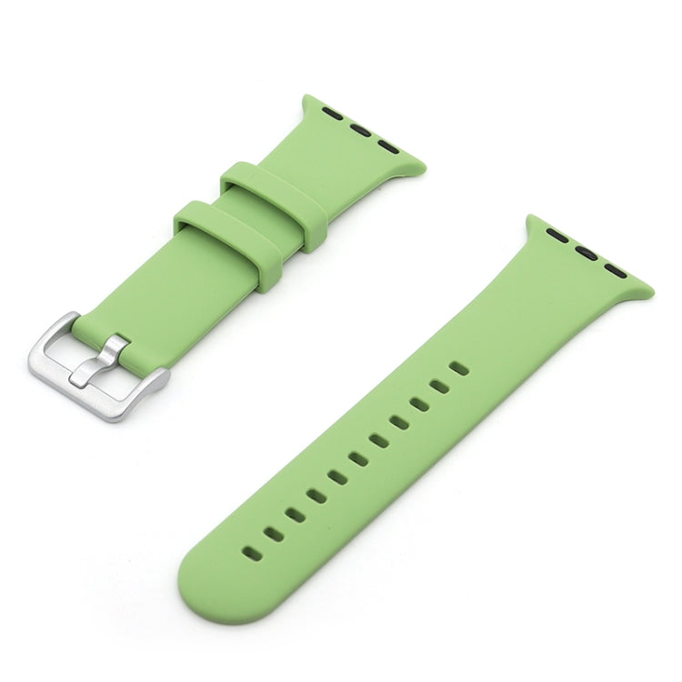 Silver Buckle Silicone Replacement Strap Watchband, For Apple Watch Series  7  45mm / & 6 & SE & 5 & 4 44mm