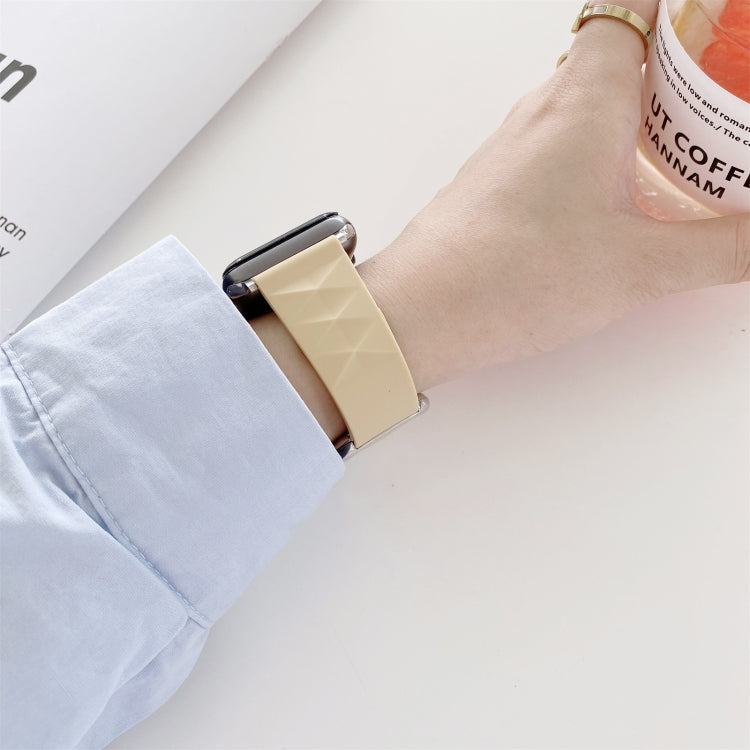 Modern Style Silicone Replacement Strap Watchband For Apple Watch Series 6 & SE & 5 & 4 40mm / 3 & 2 & 1 38mm, Black Buckle, Rose Gold Buckle, Silver Buckle