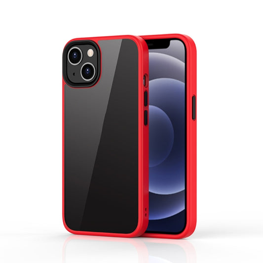 Clear hybrid case iPhone 13 Pro featuring scratch-resistant PC back panel