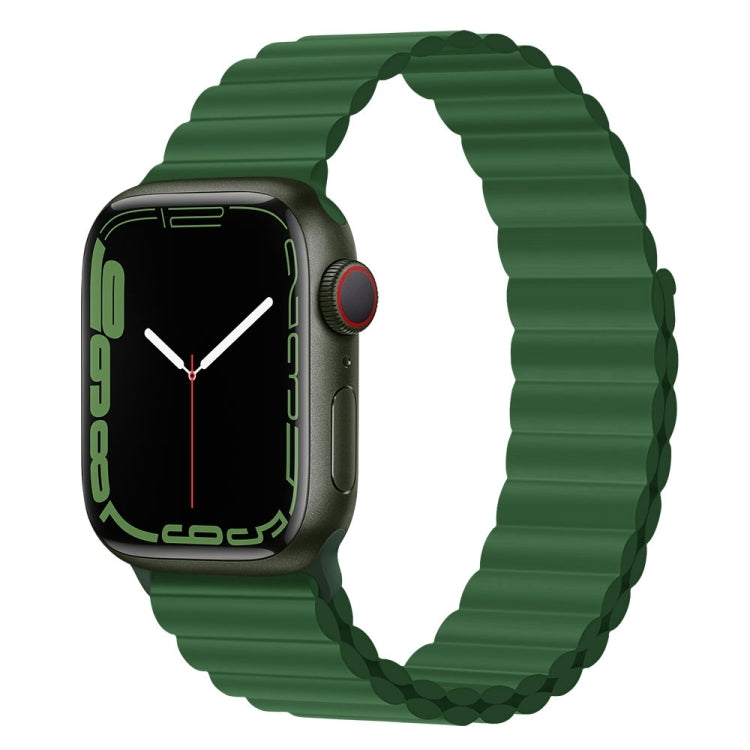 Silicone Magnet Watch Band For Apple Watch Series, 7 45mm / 6&SE&5&4 44mm / 3&2&1 42mm