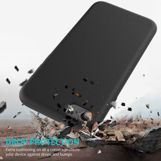 Close-up silicone texture iPhone SE 2022 2020 case protective cushioning