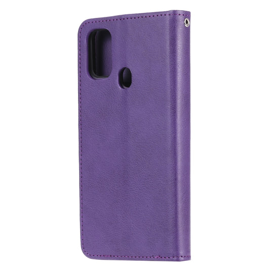 Horizontal flip design with multiple card slot compartments and cash wallet storage