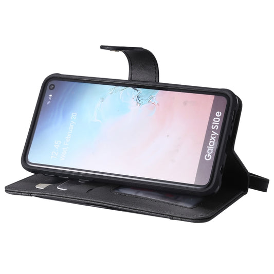 Galaxy S10 5G flip case back panel with durable leather construction and texturing