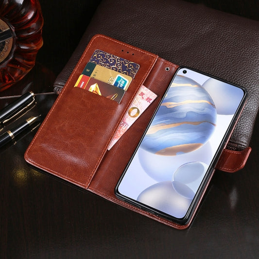 Detailed crazy horse leather texture and stitching on Honor 30 case exterior
