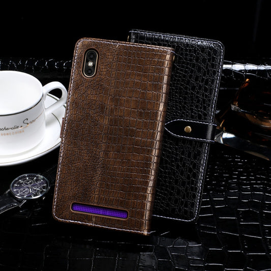Horizontal flip design protective case with multiple storage compartments