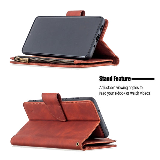Galaxy S20 Ultra protective flip case interior showing card slots and money pocket layout