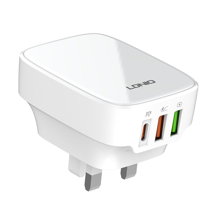 LDNIO Q334 32W Type-C + Dual USB Port Charger with 1m 8 Pin Data Cable, EU Plug, UK Plug, US Plug