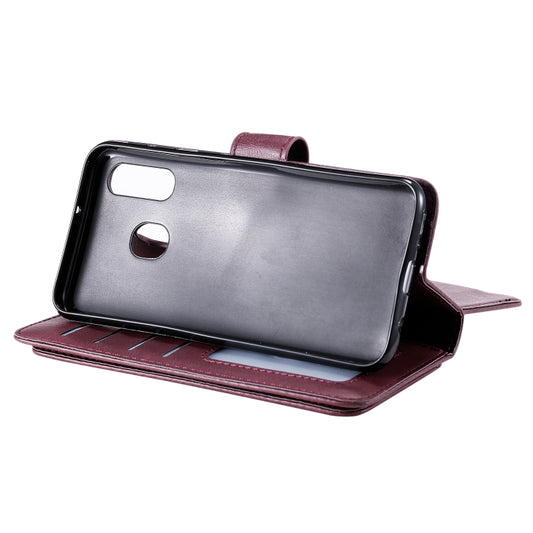 Samsung Galaxy A40 A41 case detail of copper magnetic buckle and flip mechanism