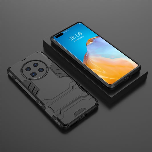 PC TPU hybrid case showing reinforced frame technology