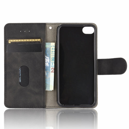 Inside card slots and wallet compartment detail magnetic buckle iPod Touch case