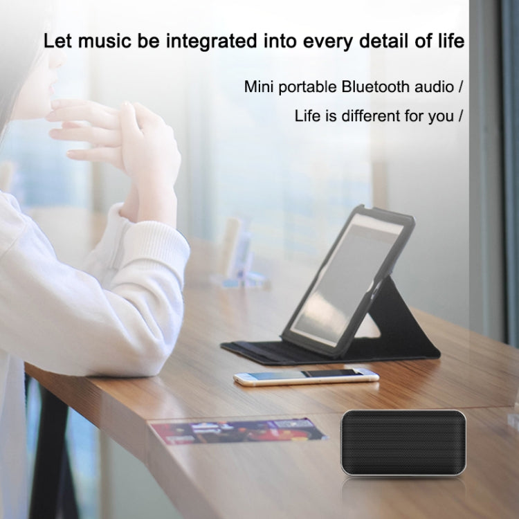 BT209 Outdoor Portable Ultra-thin Mini Wireless Bluetooth Speaker, Support TF Card & Hands-free Calling