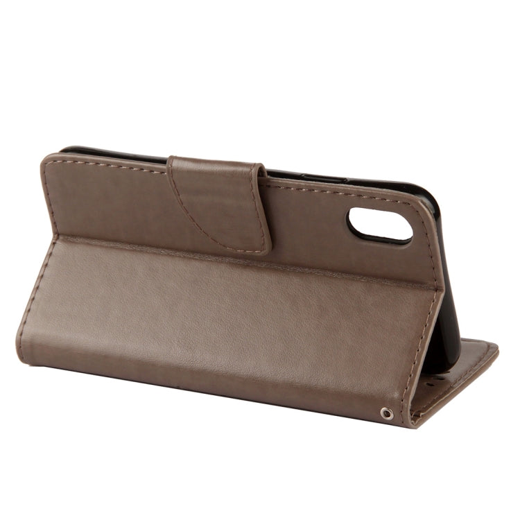 Étui en cuir à rabat horizontal avec motif papillon en relief pour iPhone XR, avec fente pour carte, support, portefeuille et cordon