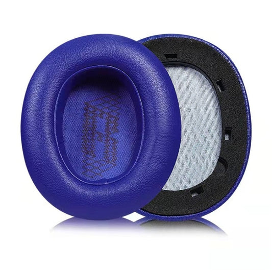Close-up of premium foam material on JBL Live 660NC ear cover pad