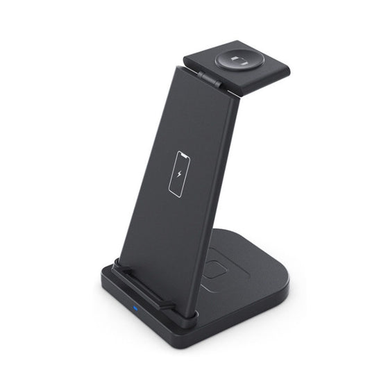 QGeeM portable wireless charger charging iPhone and Apple Watch simultaneously
